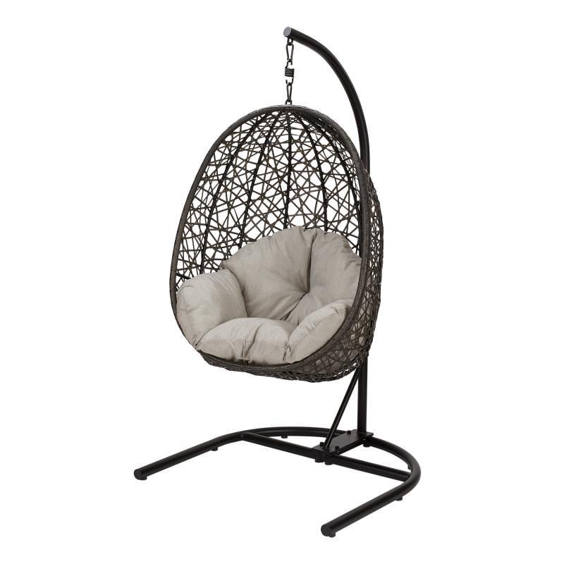 egg shaped wicker hanging chair