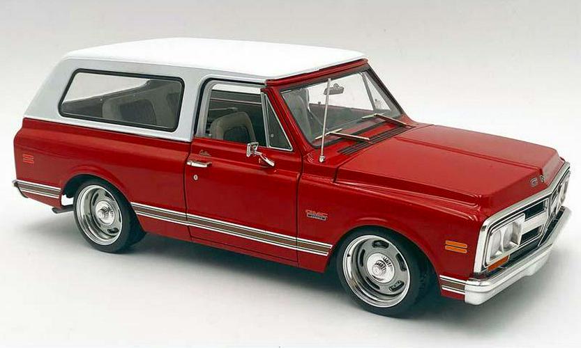 1970 GMC Jimmy - Slammed Custom Diecast 1:18 Scale Model 1970 GMC Jimmy - Slammed Custom Diecast 1:18 Scale Model