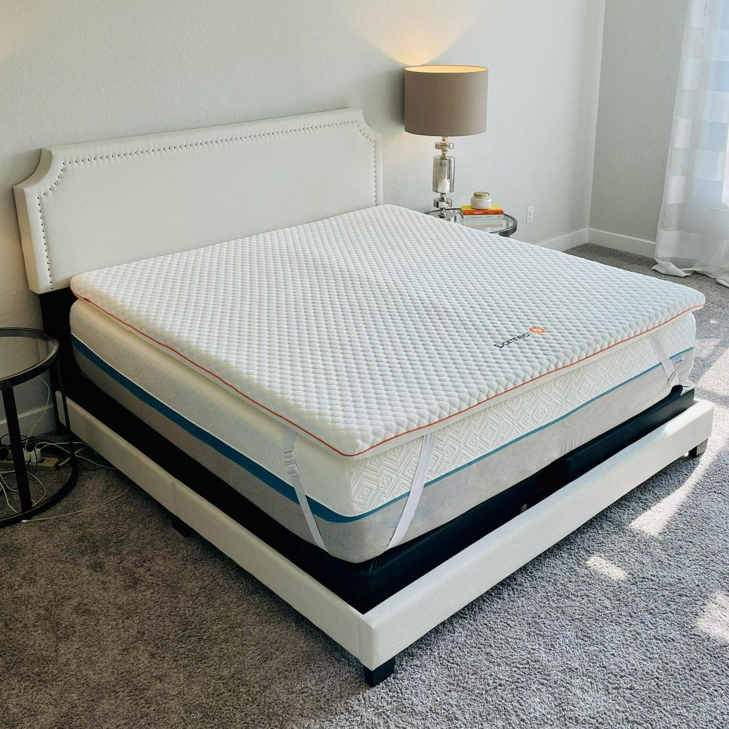 Dormeo Mattress Topper - White (30004-1050)